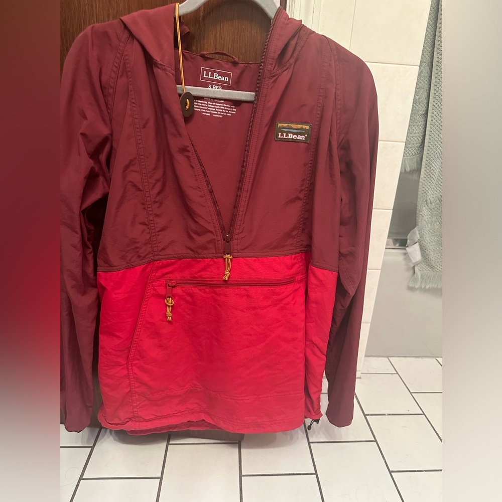 LL Bean Anorak in Red and Maroon